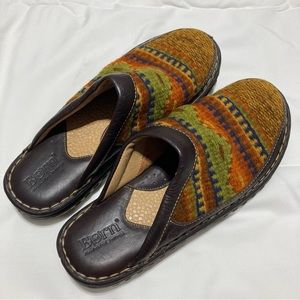 Born Boho Wool Leather Slides Size 9 (run small)